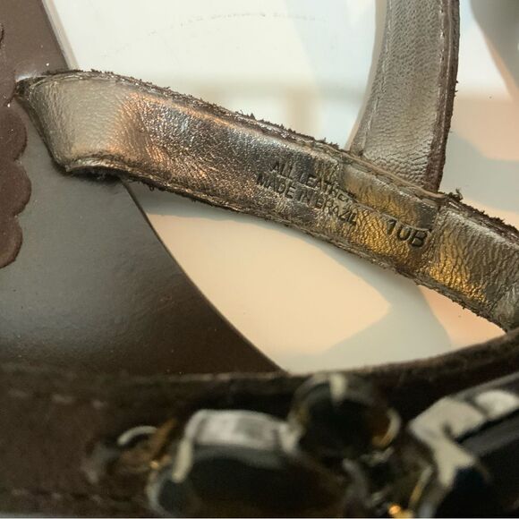 BCBG MaxAzria Dark Brown Leather Sandals with jeweled Accent U.S. Size 10 B - Picture 9 of 10